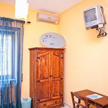 Le Tare B&B Roma Ngoại thất bức ảnh